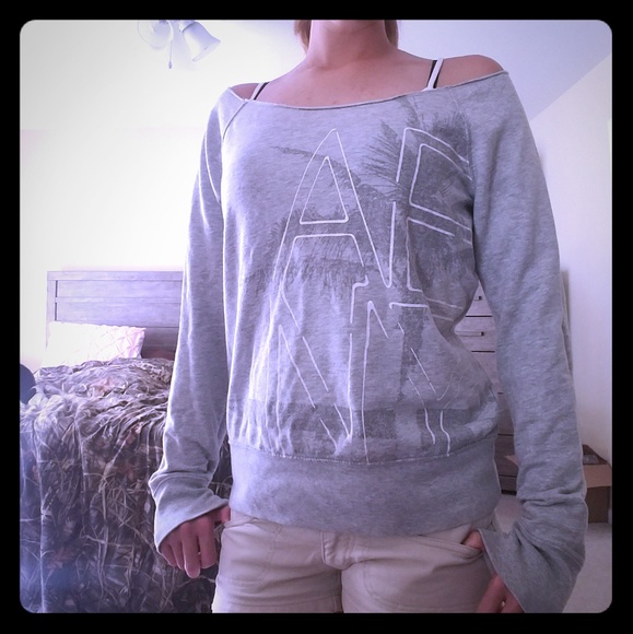 American Eagle Sweater - Picture 2 of 5